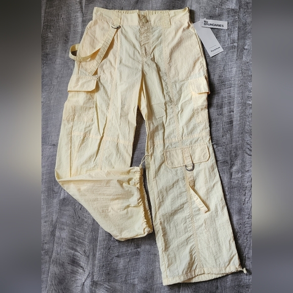 No Boundaries Pants - No Boundaries Cream Cargo Pants